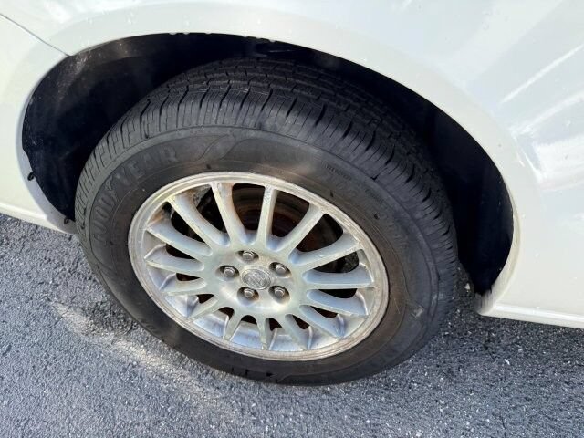 Used 2006 Chrysler Sebring Touring FWD image 9