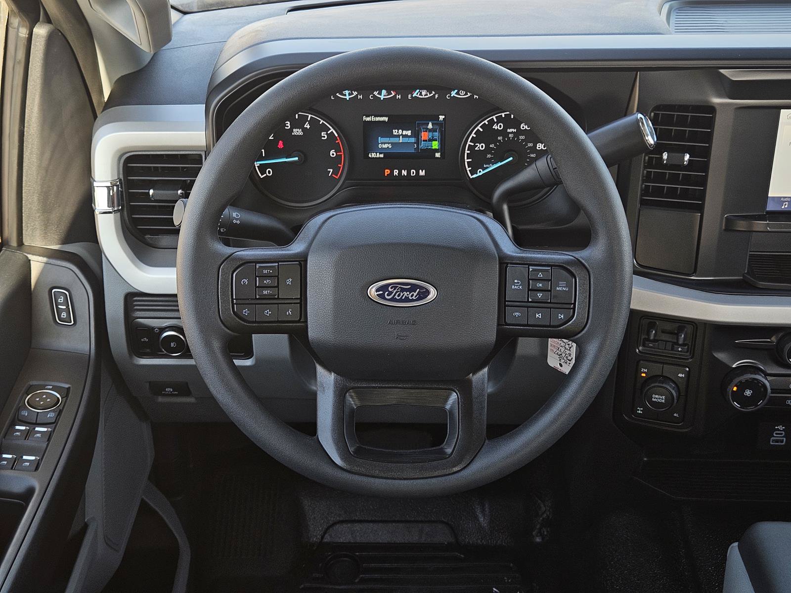 New 2026 Ford F250 XL w/ FX4 Off-Road Package AWD/4WD image 12