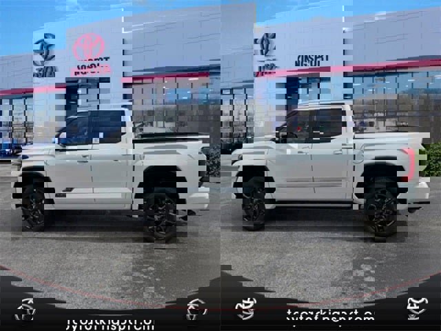 New 2026 Toyota Tundra Platinum image 2