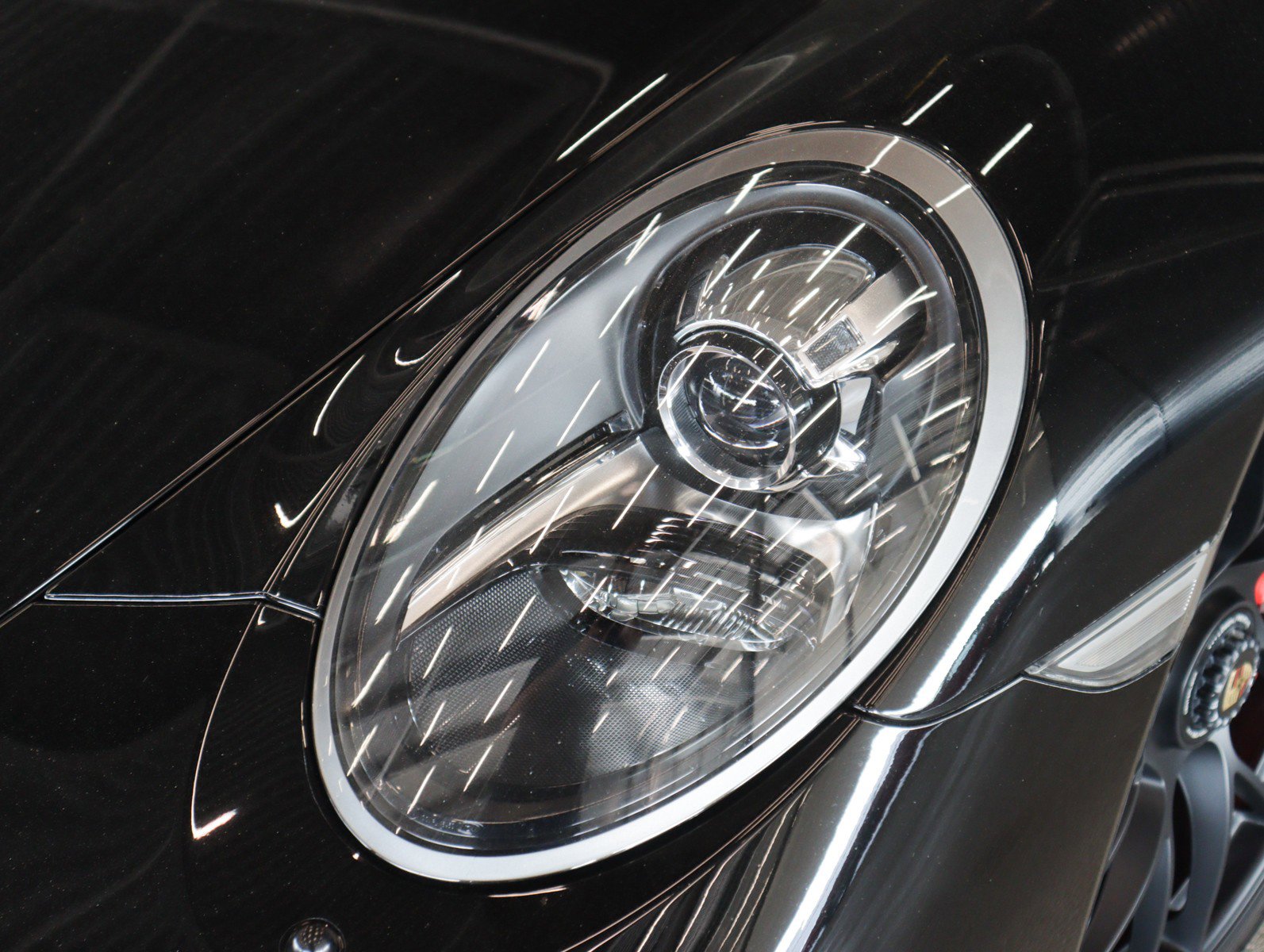 Certified 2018 Porsche 911 Carrera 4 GTS image 24