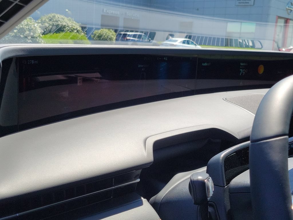 New 2026 Lincoln Nautilus Reserve AWD/4WD image 22