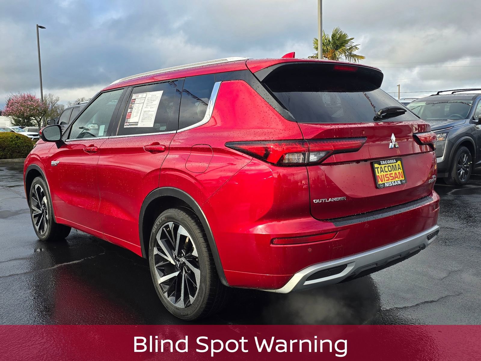 Used 2024 Mitsubishi Outlander SEL image 4