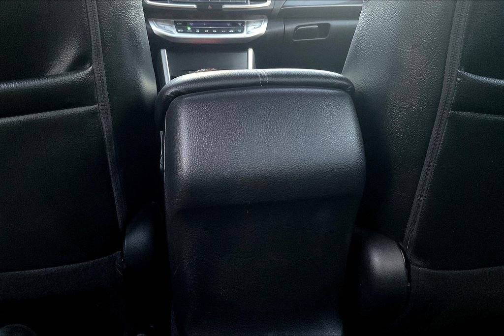 Used 2015 Honda Accord Sport image 39