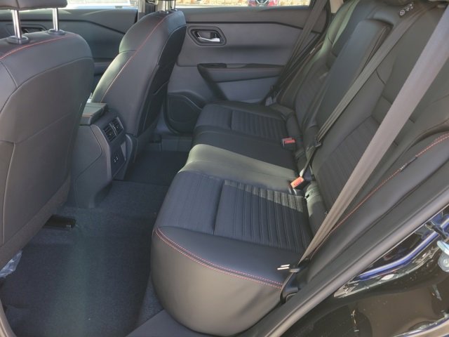 New 2026 Nissan Rogue SV image 7