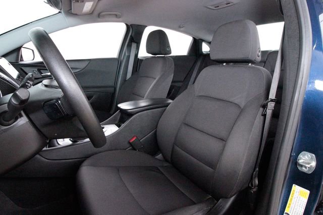 Used 2020 Chevrolet Malibu LT FWD image 19