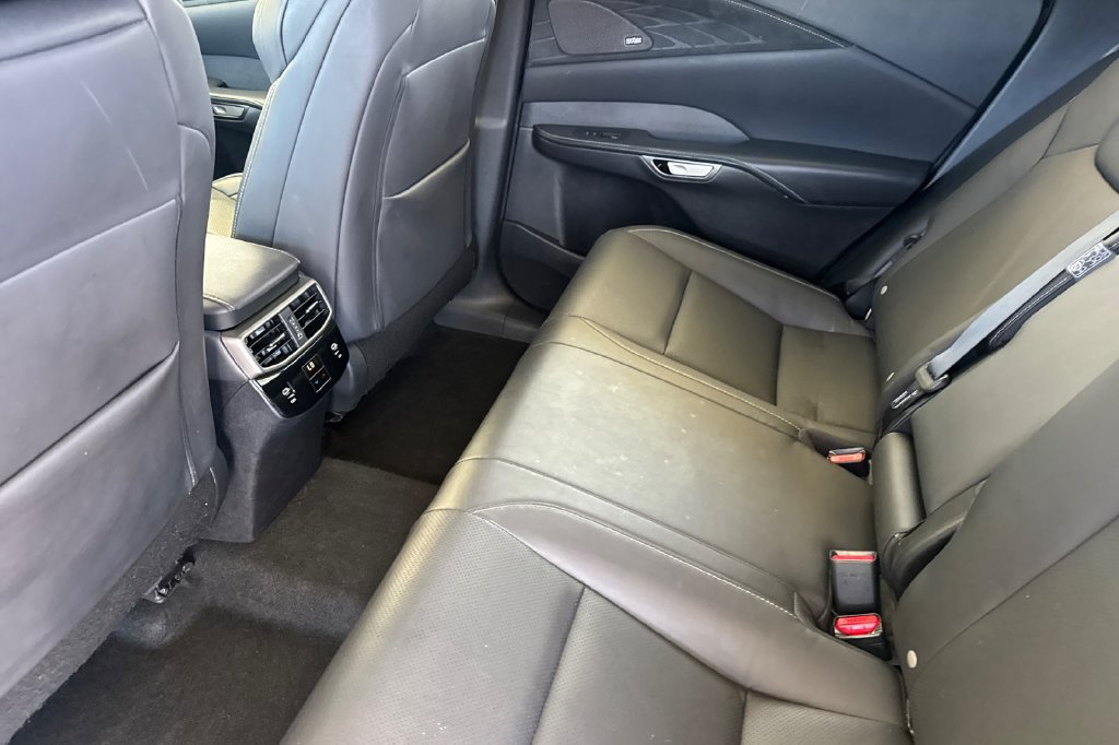 Used 2024 Lexus RX 350 F Sport w/ Convenience Package AWD/4WD image 5