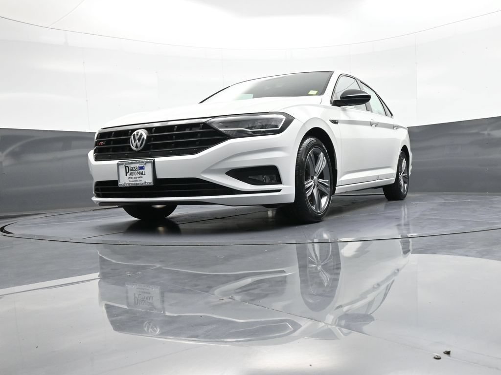 Used 2020 Volkswagen Jetta R-Line w/ R-Line Cold Weather Package FWD image 25