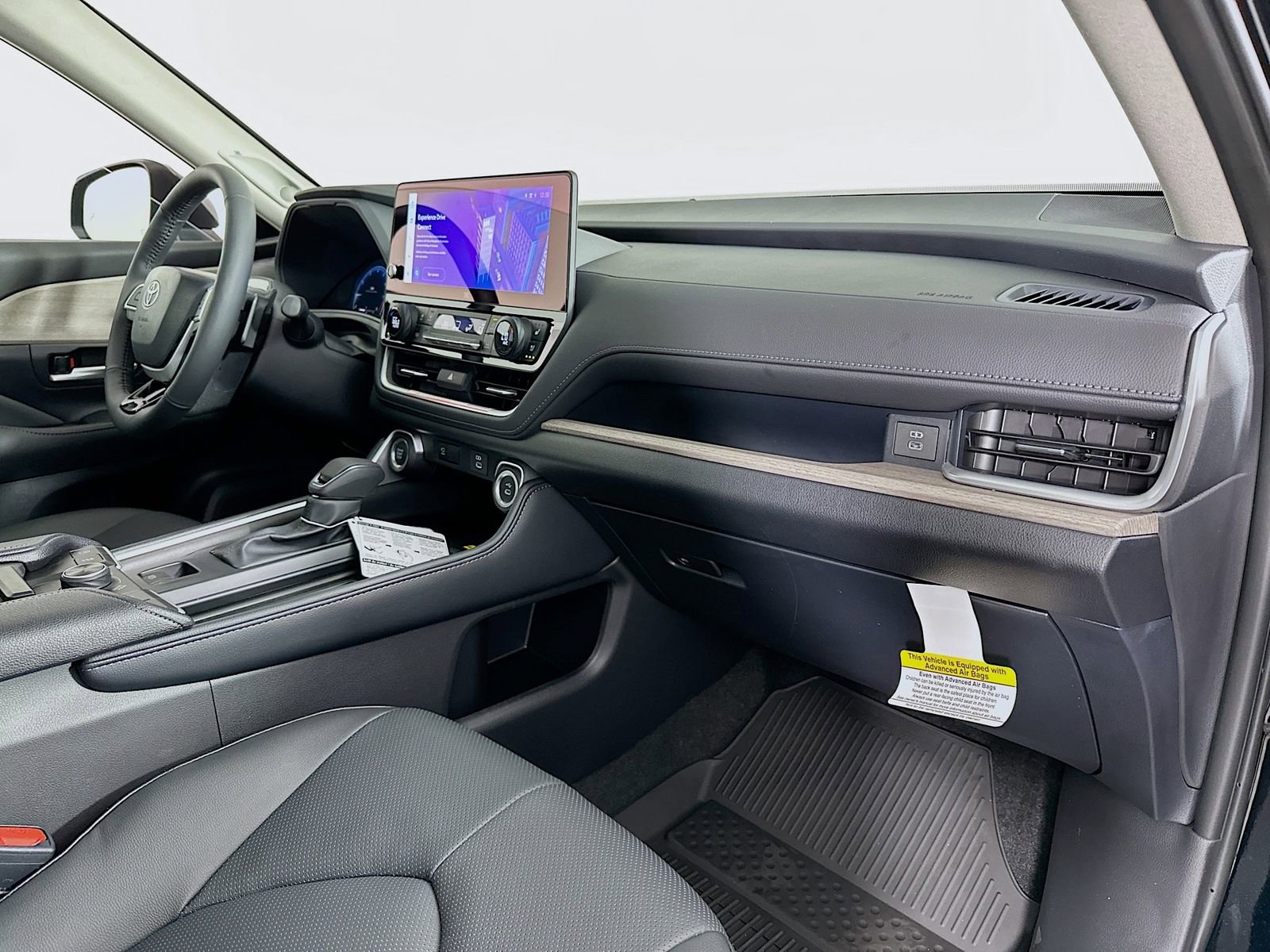 New 2026 Toyota Grand Highlander Platinum AWD/4WD image 31