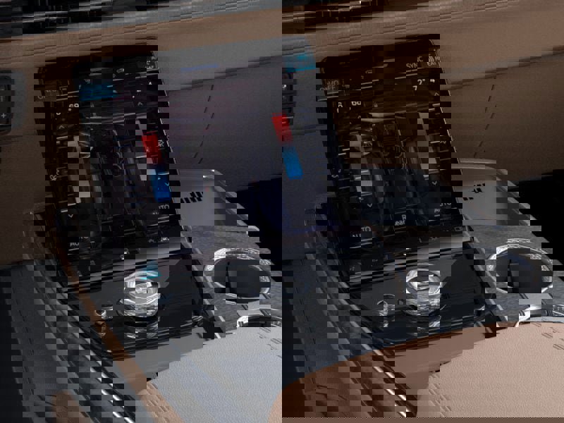 New 2025 Cadillac Escalade IQ Luxury 2 w/ LPO, Radiant Package AWD/4WD image 47