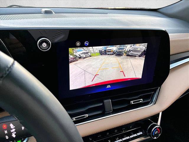 Certified 2025 Chevrolet Equinox ACTIV image 23