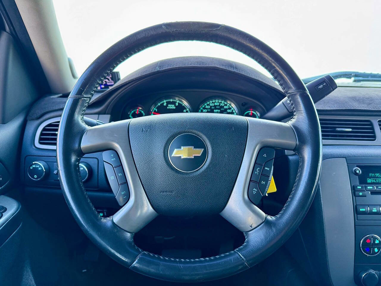 Used 2013 Chevrolet Silverado 2500 LTZ w/ Z71 Appearance Package image 16