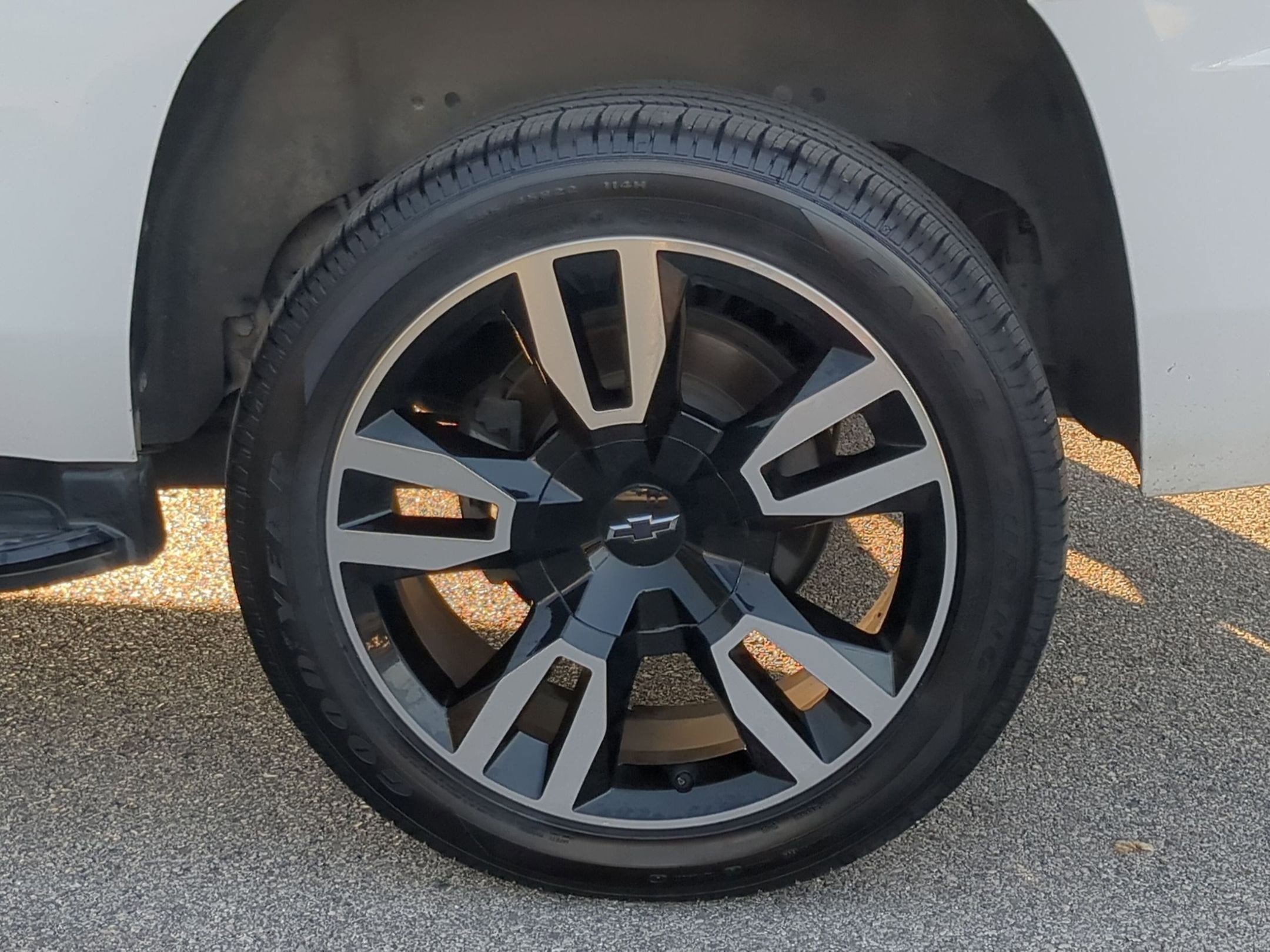 Used 2018 Chevrolet Tahoe Premier image 9