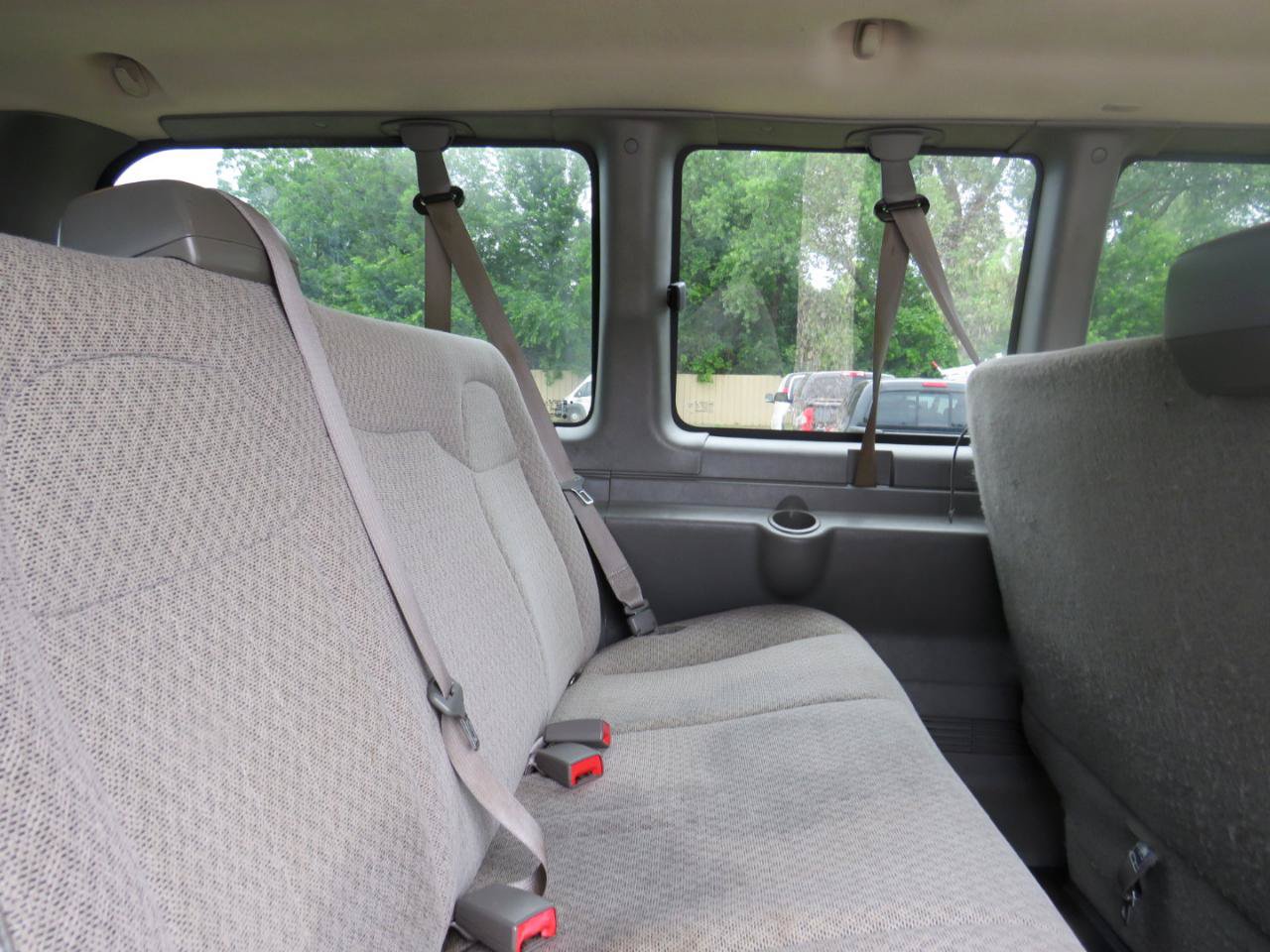Used 2014 Chevrolet Express 2500 LT w/ LT Preferred Equipment Group RWD image 21