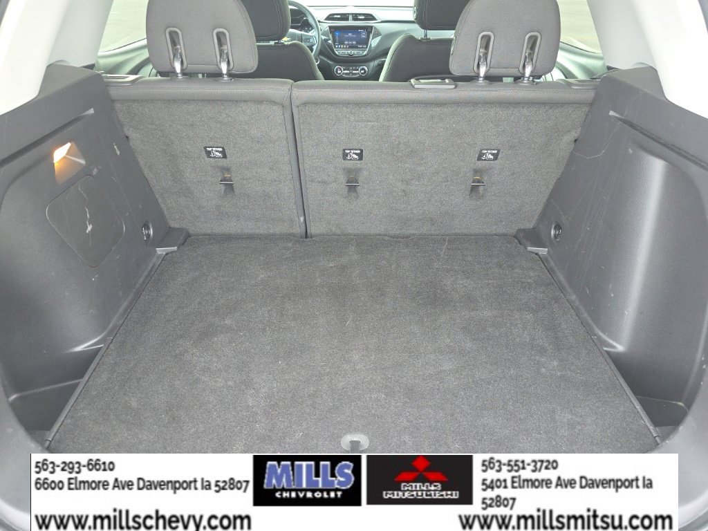 Used 2022 Chevrolet TrailBlazer LT w/ Convenience Package FWD image 17
