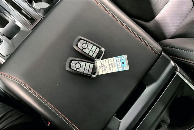 Used 2025 Ford F150 Raptor image 37