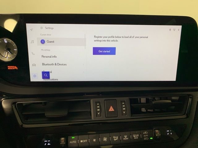 Used 2025 Lexus ES 350 Luxury w/ Accessory Package (Z2) image 27