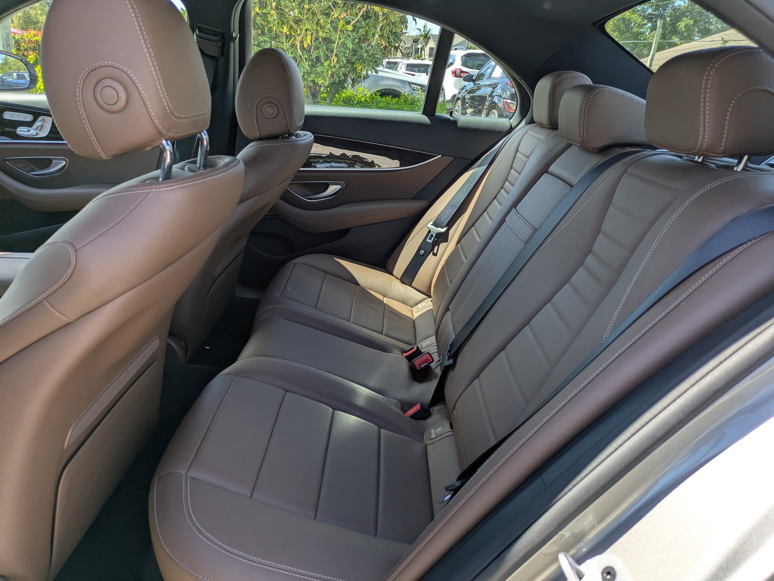 Used 2021 Mercedes-Benz E 350 Sedan image 16