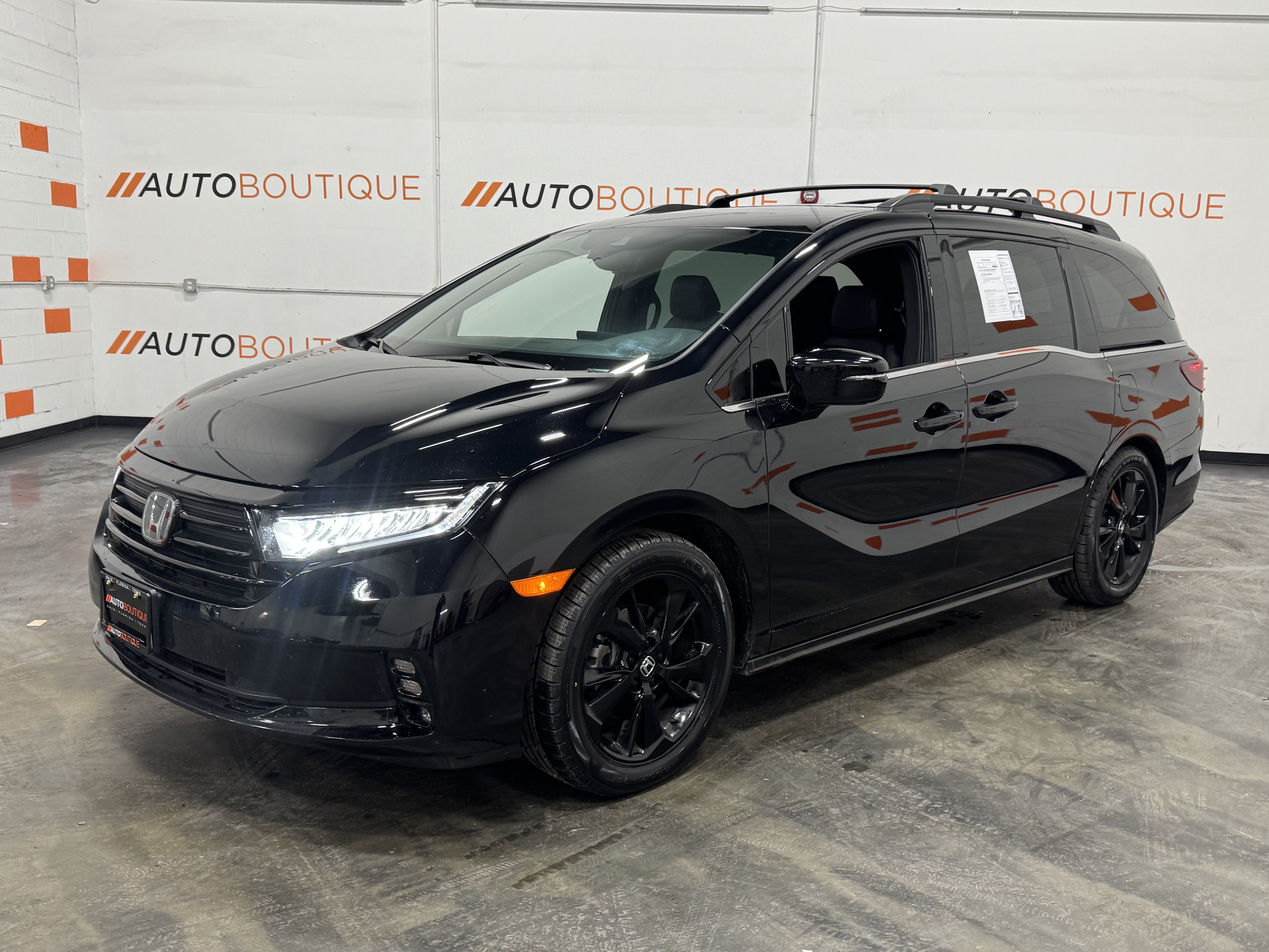 Used 2024 Honda Odyssey Sport image 35