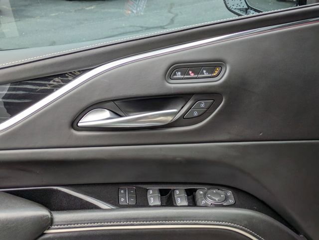 Used 2024 Cadillac Escalade V w/ LPO, ONYX Package image 12