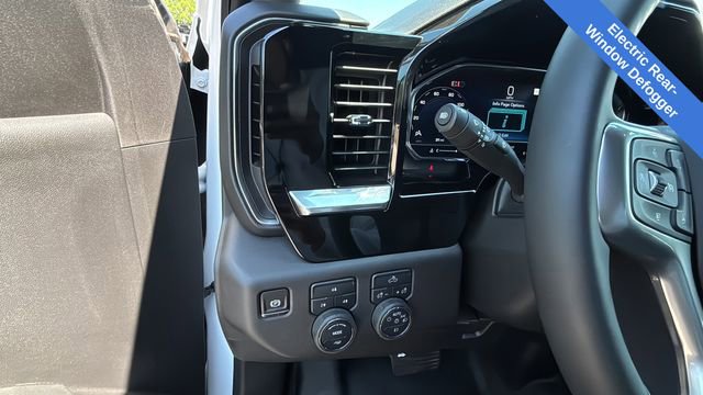 Used 2025 Chevrolet Silverado 3500 LT w/ Convenience Package AWD/4WD image 22