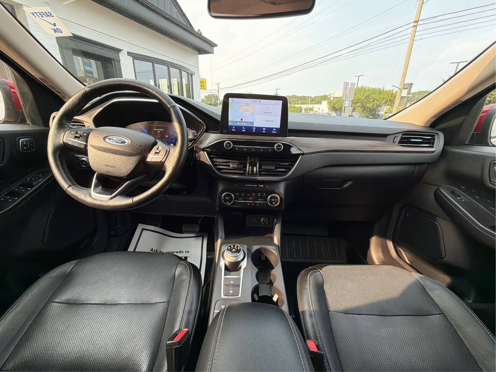 Used 2020 Ford Escape Titanium AWD/4WD image 26