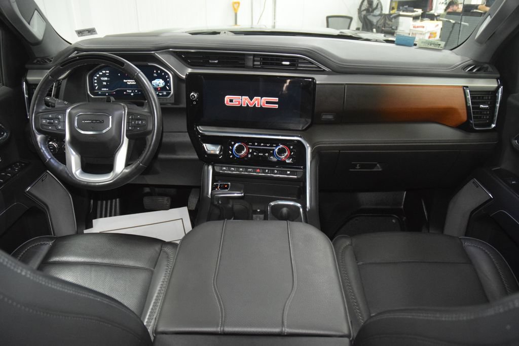 Used 2024 GMC Sierra 1500 Denali AWD/4WD image 33