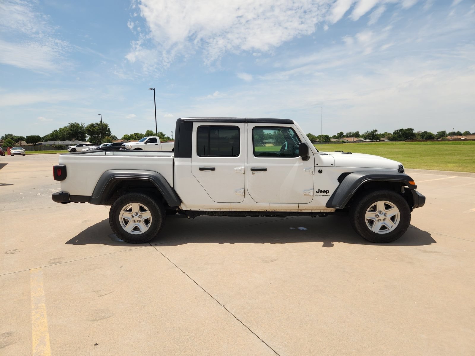 Used 2020 Jeep Gladiator Sport w/ Quick Order Package 24S AWD/4WD image 7