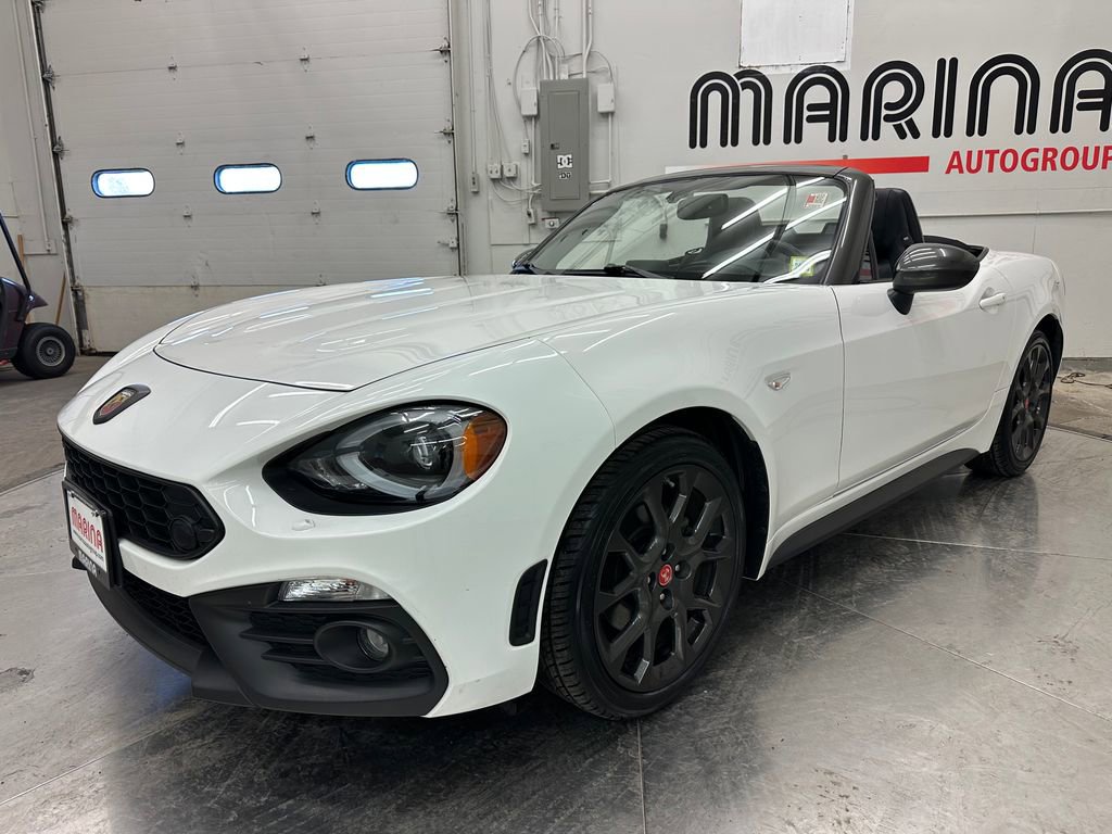 Used 2017 FIAT 124 Spider Abarth image 16