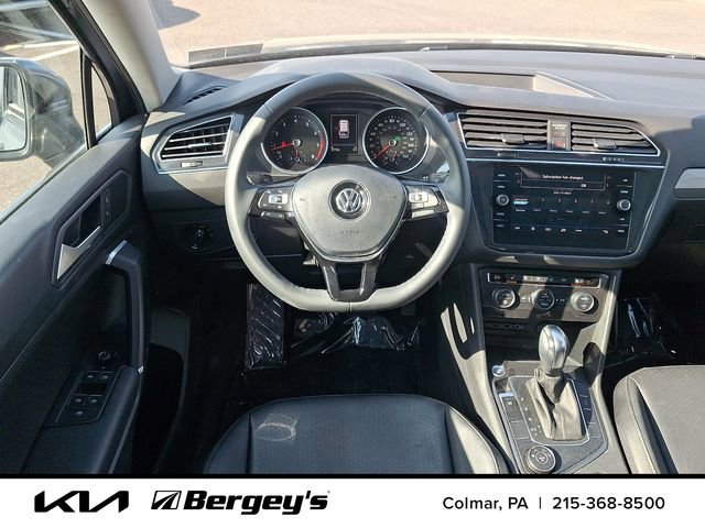 Used 2020 Volkswagen Tiguan SEL image 13