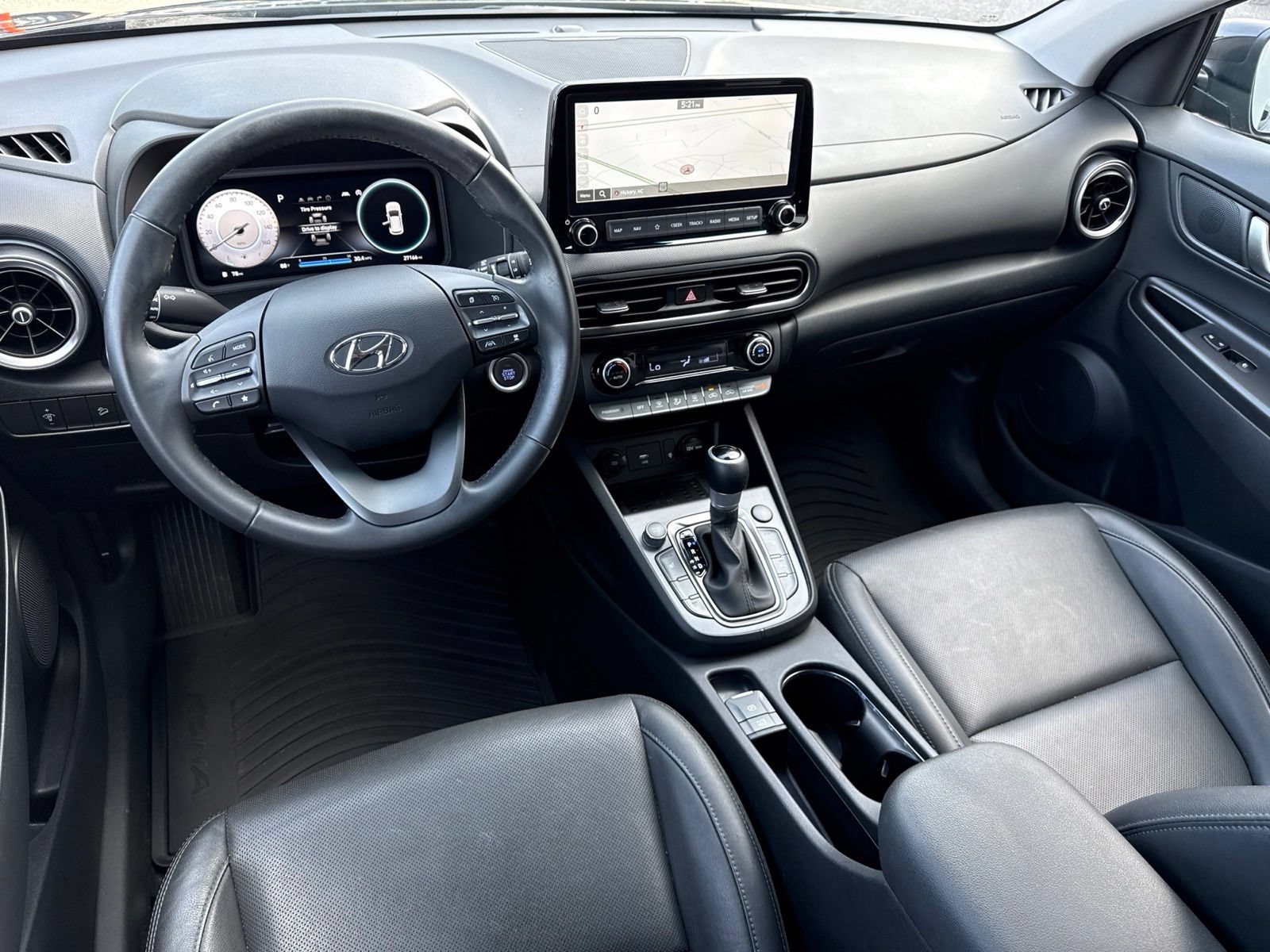 Certified 2023 Hyundai Kona Limited w/ Cargo Package FWD image 17