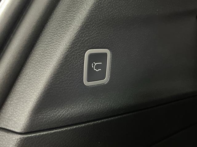 New 2026 Chrysler Pacifica Select w/ S Appearance Package image 14