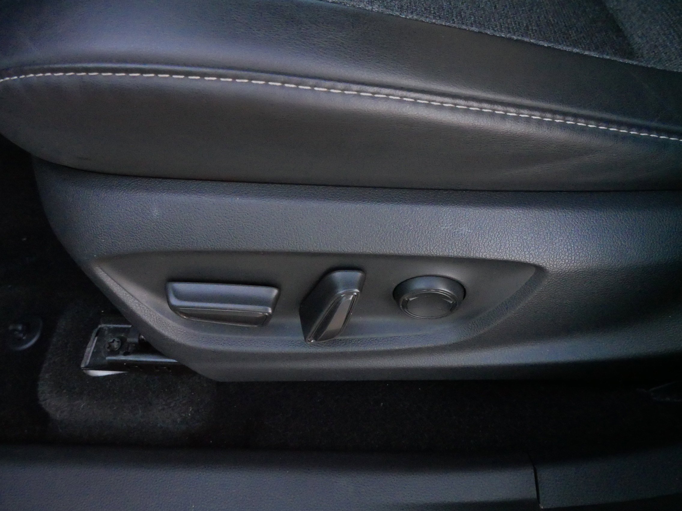 Used 2024 Toyota Crown XLE image 20