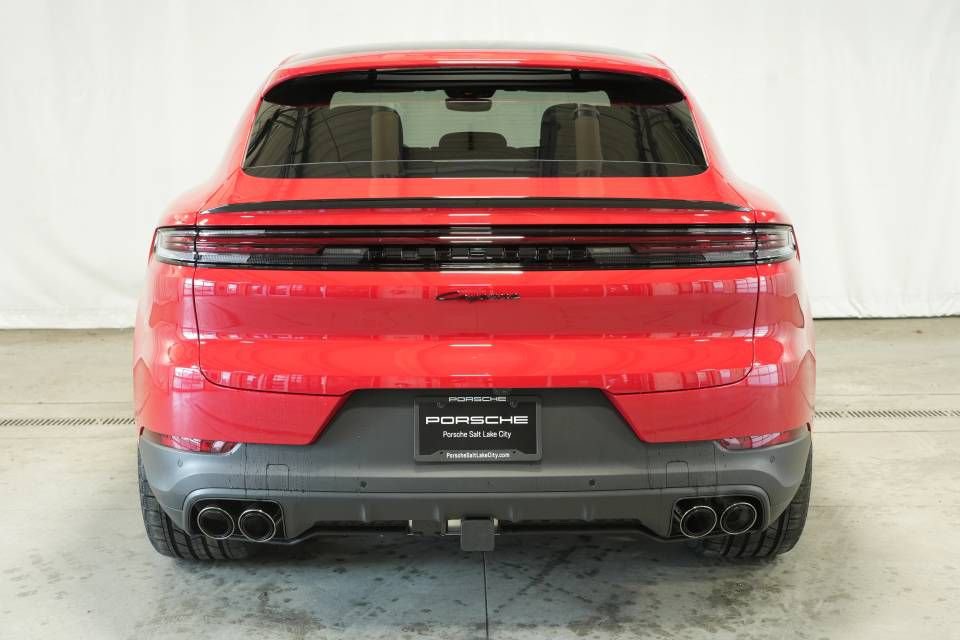 New 2026 Porsche Cayenne Coupe AWD/4WD image 12