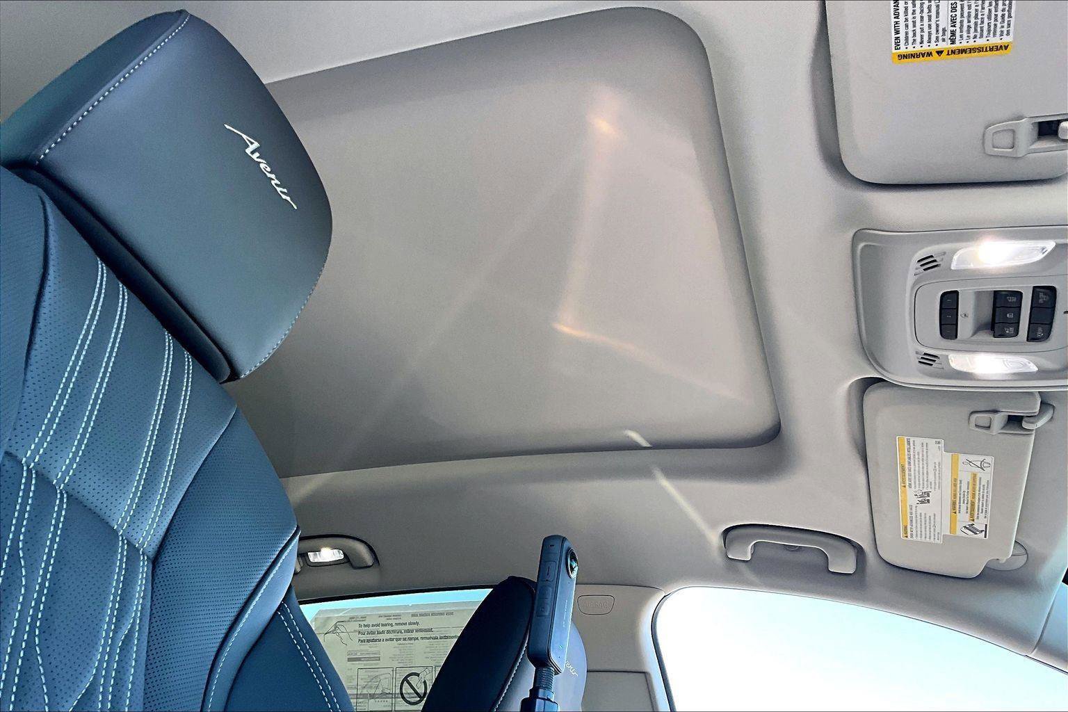 New 2026 Buick Envision Avenir image 17