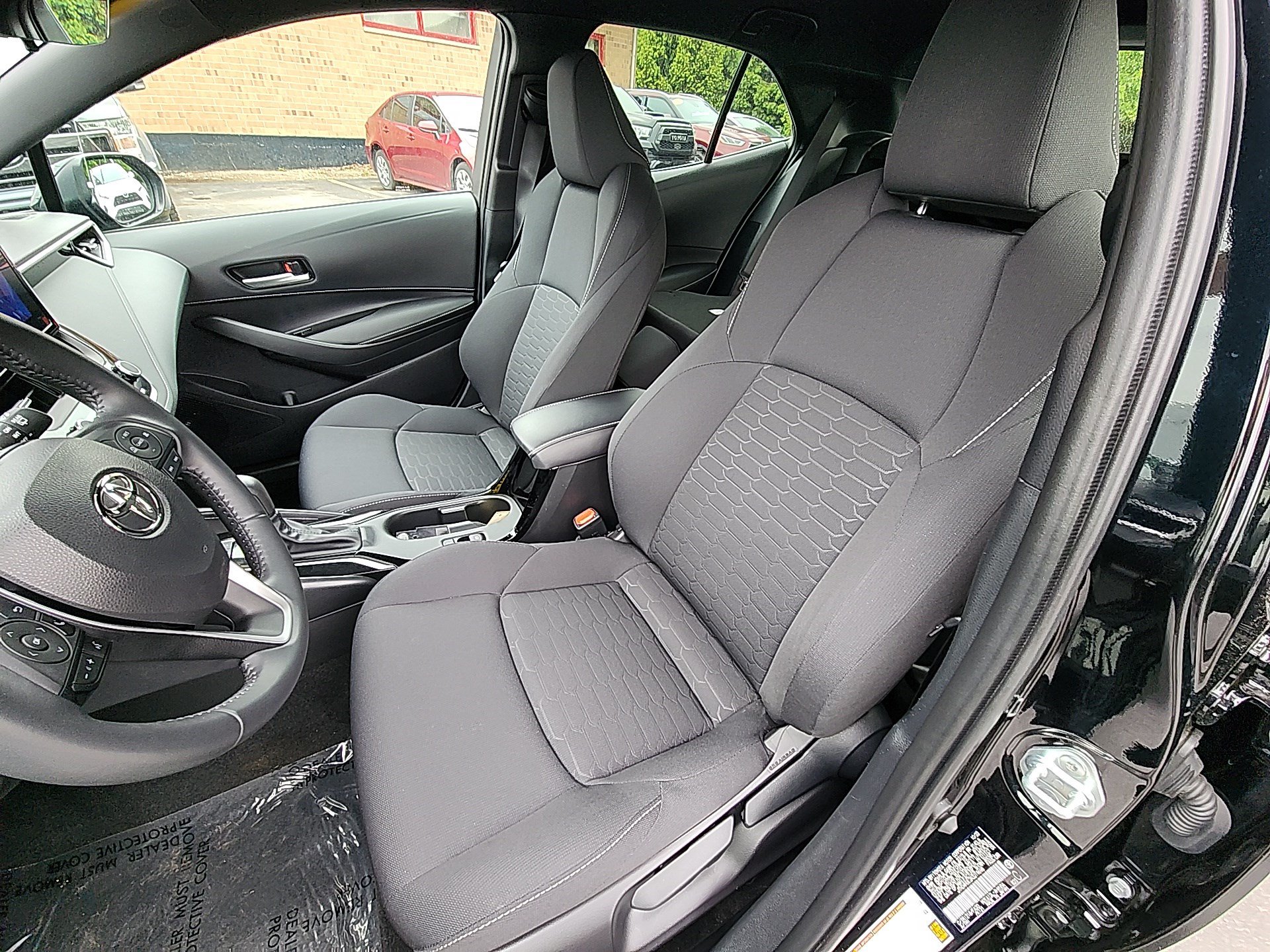 Used 2024 Toyota Corolla SE w/ SE Package FWD image 20