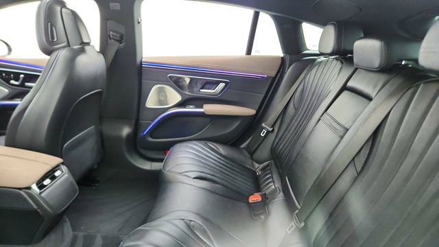 Used 2023 Mercedes-Benz EQS 450+ Sedan image 28