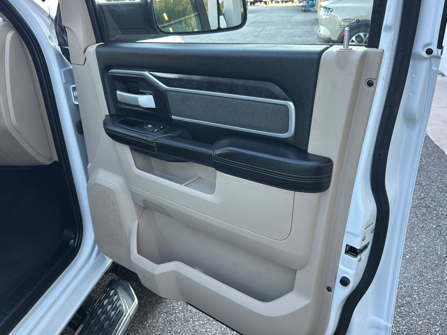 Used 2022 RAM 2500 Big Horn image 12