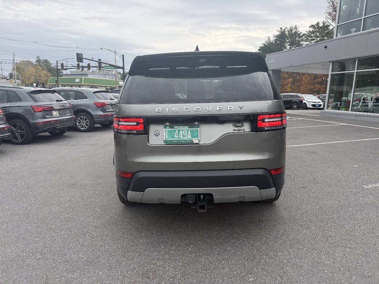 Used 2020 Land Rover Discovery HSE Luxury AWD/4WD image 8