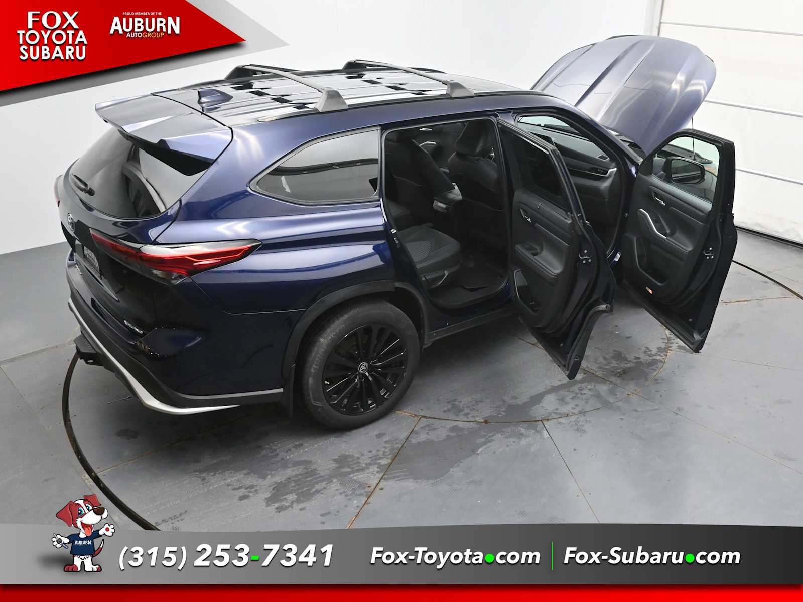 Used 2023 Toyota Highlander XSE AWD/4WD image 33