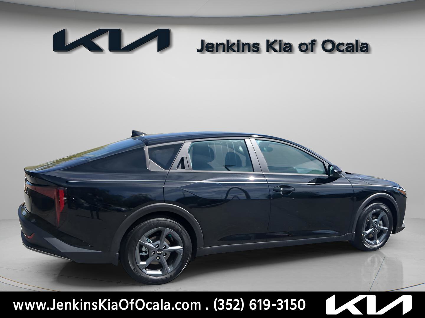 New 2025 Kia K4 LXS image 5