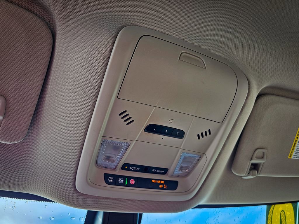 Used 2020 Buick Enclave Essence w/ Sound and Sites Package image 29