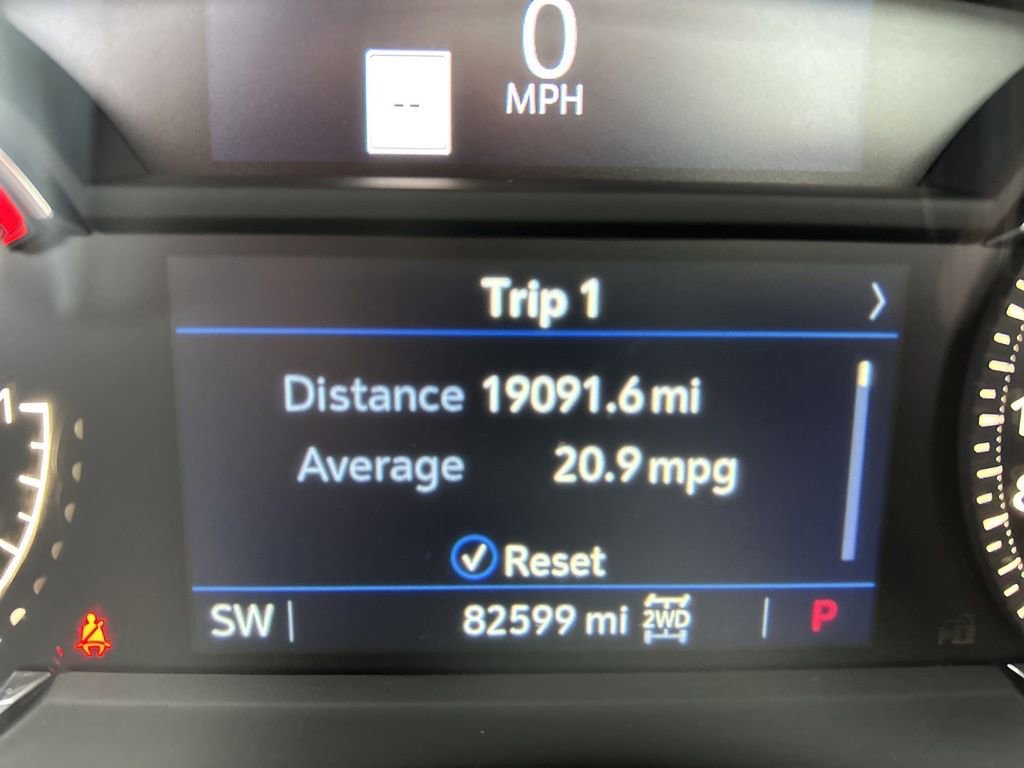 Used 2019 Cadillac XT4 Sport w/ Driver Awareness Package image 15