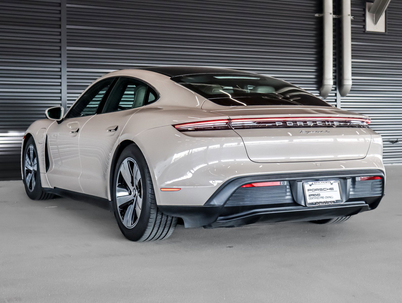 Certified 2021 Porsche Taycan 4S image 3