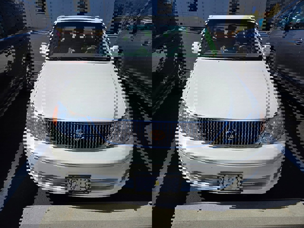 Used 2000 Toyota Avalon XLS image 5