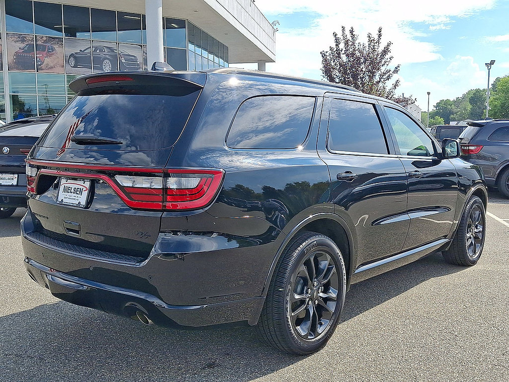 Used 2023 Dodge Durango R/T AWD/4WD image 31