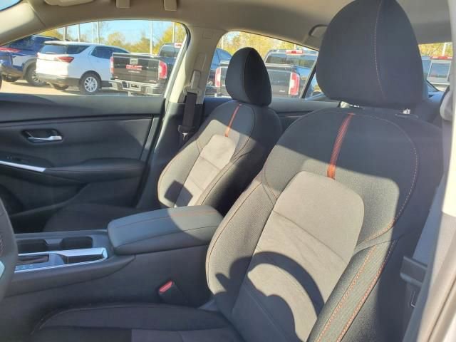 New 2025 Nissan Sentra SR image 19