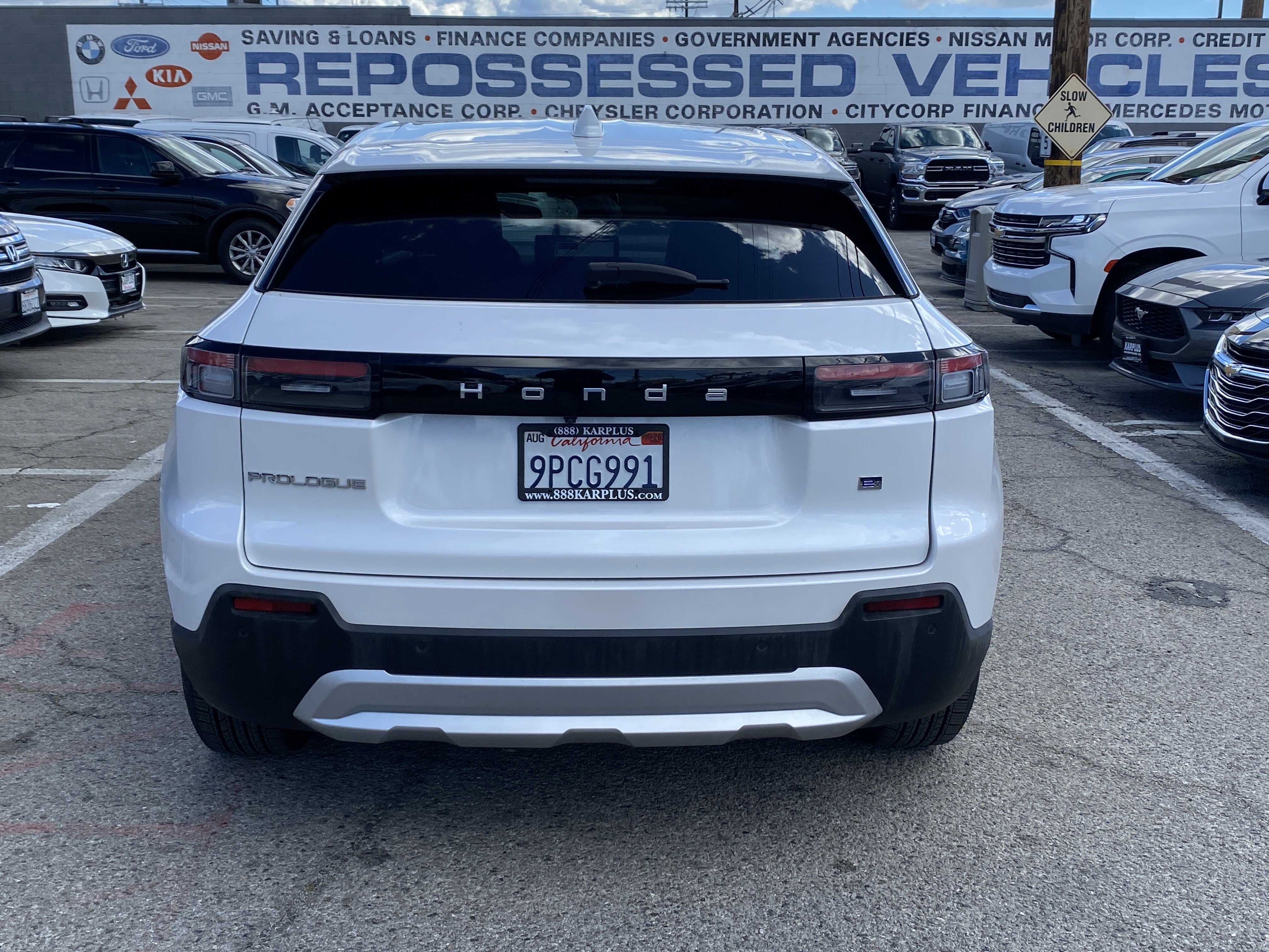 Used 2024 Honda Prologue EX image 9