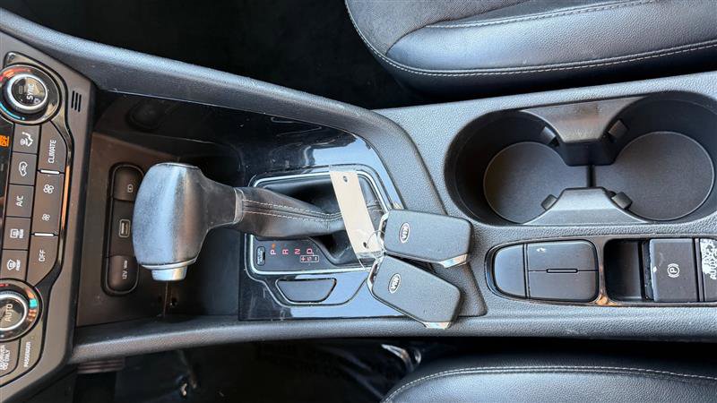 Used 2020 Kia Niro Touring FWD image 20