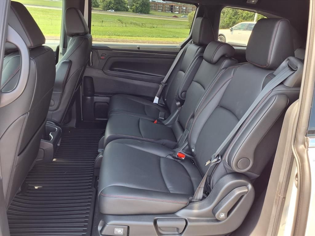 New 2026 Honda Odyssey Sport-L image 12