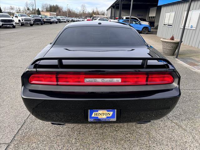 Used 2012 Dodge Challenger R/T RWD image 5